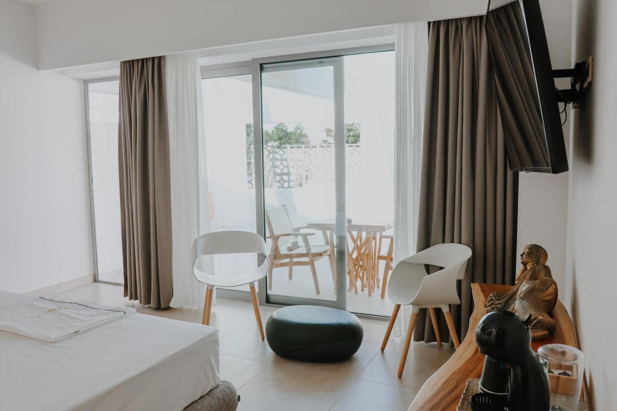 Black Amber Boutique Hotel Lambi  Bagian luar foto